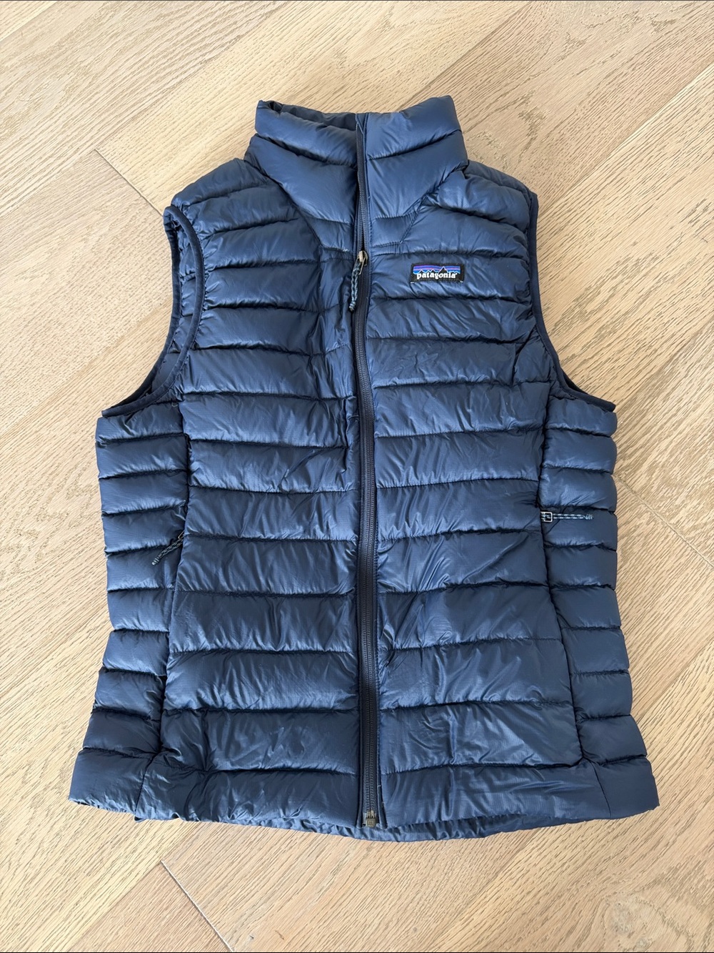Patagonia Navy Quilted Down Vest  Lightweight